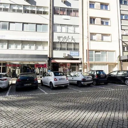 Апартаменты Travel & Live Bolhao Порту