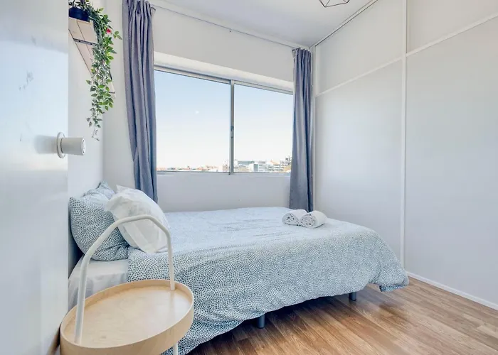 Travel & Live Bolhao Oporto