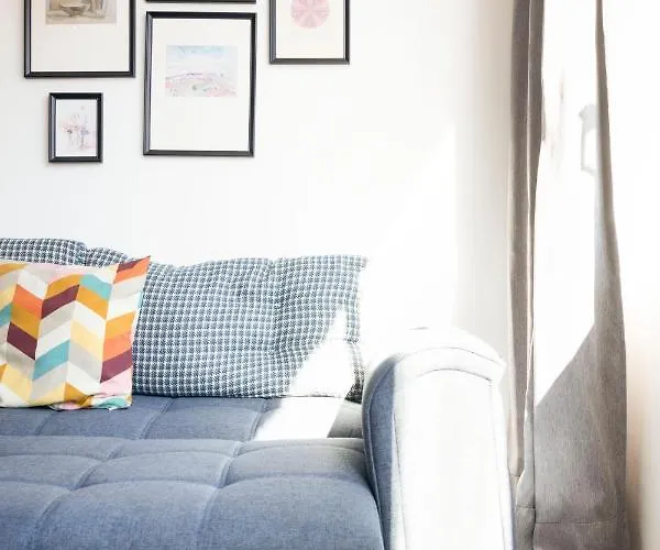 Travel & Live Bolhao Oporto